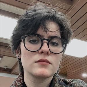 Meet your Posher, Elle